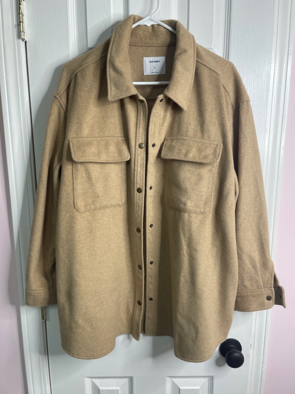 Old Navy Men's Tan Shacket Jacket. Very nice
